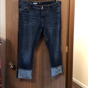 Kut from the Kloth Cameron Cuffed Cropped Jeans